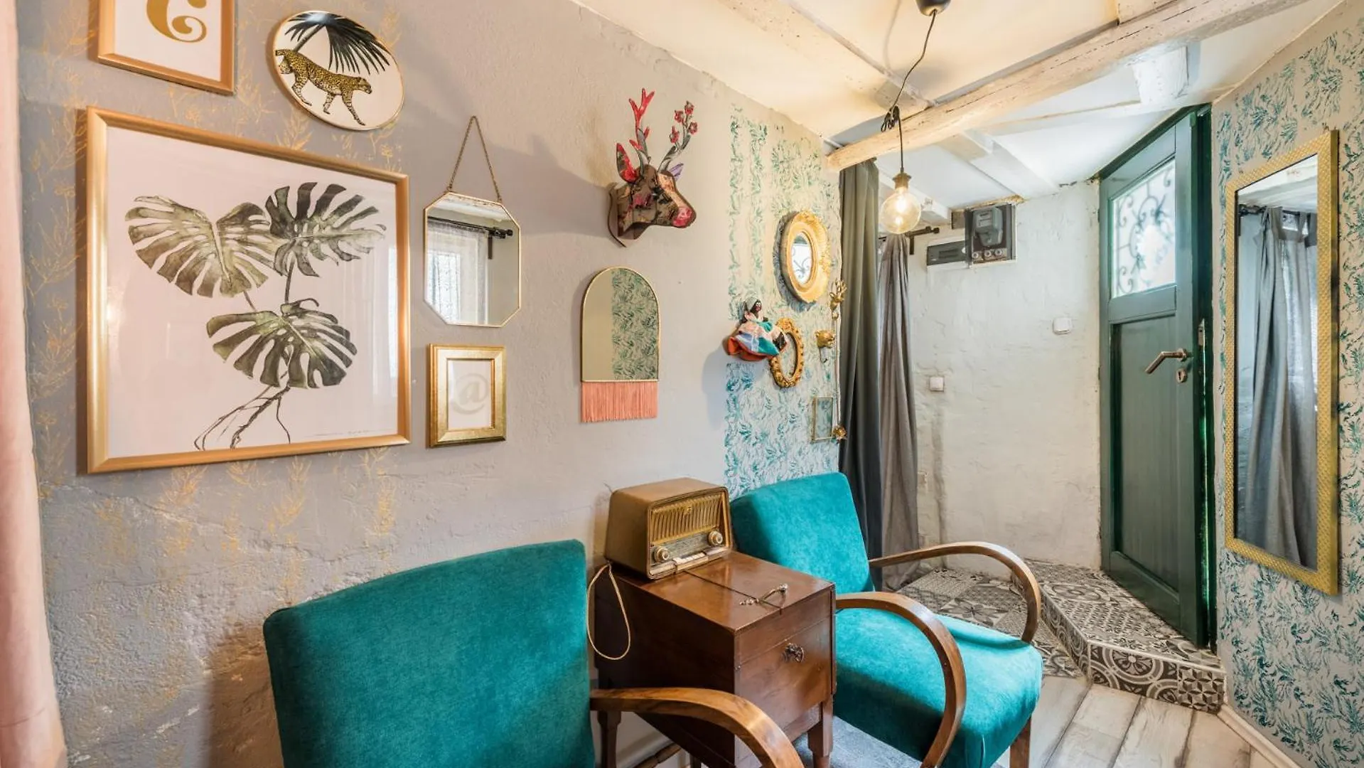 Livo Disno 12 Apartment Split