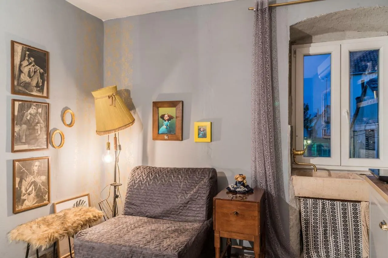 Livo Disno 12 Apartment Split