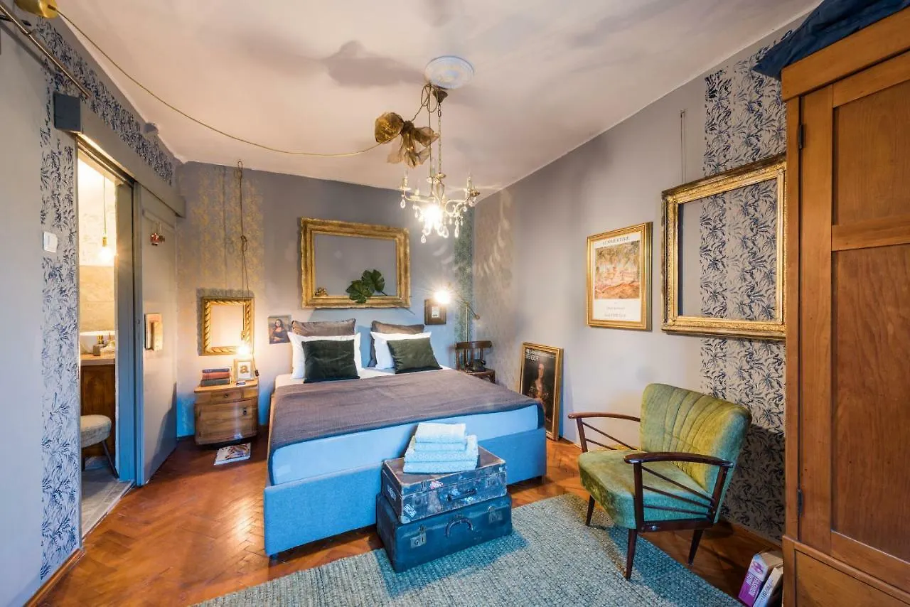 Livo Disno 12 Apartment Split