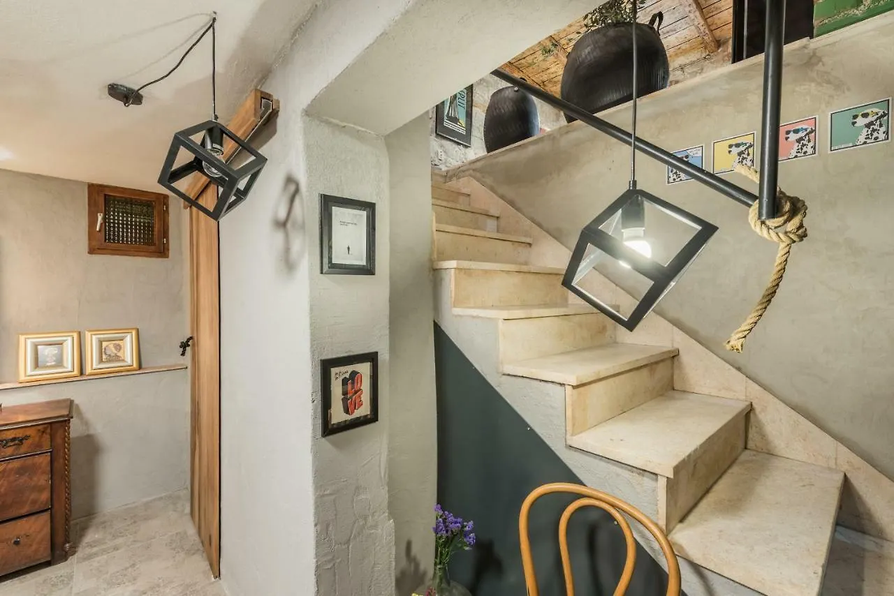 Livo Disno 12 Apartment Split